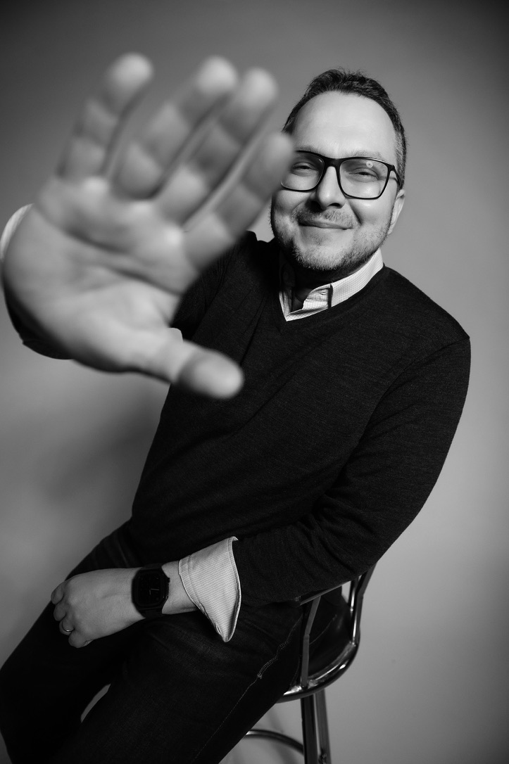 Dr. Mike Roshchin